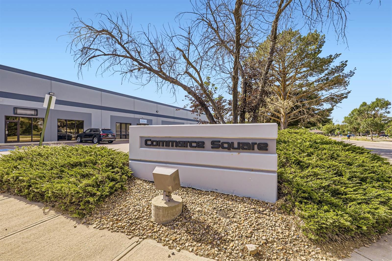 3250 Quentin St 3251 Revere St - Signage