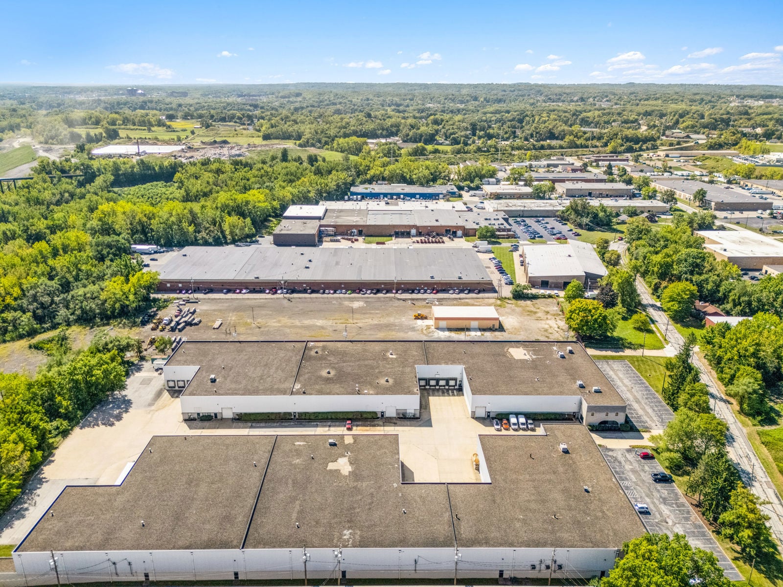 29806---4639-Van-Epps-Rd-Brooklyn-Heights-OH-12