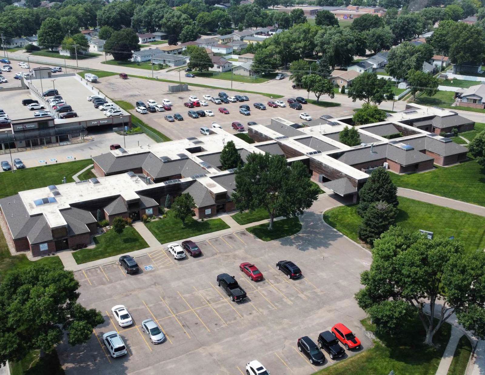 908 North Howard Avenue - Image 2