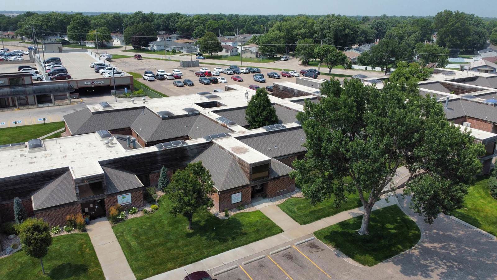 908 North Howard Avenue - Image 1