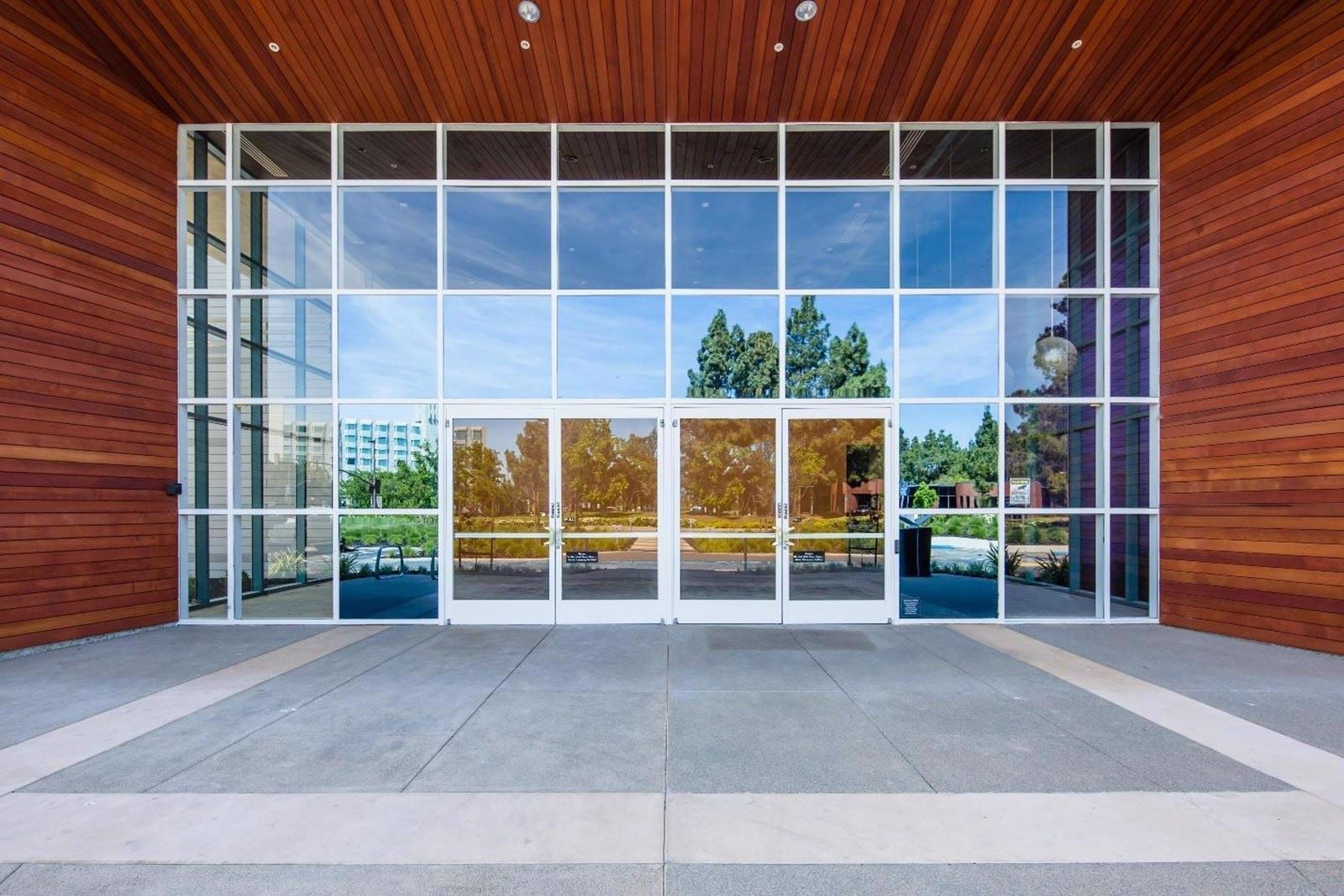 Shoreline Photos Exterior Entrance