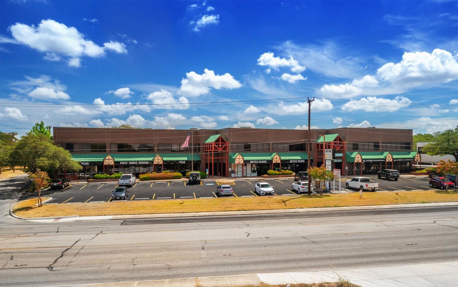 The Pavilions at Castle Hills 1931 Northwest Military Highway - Image 1