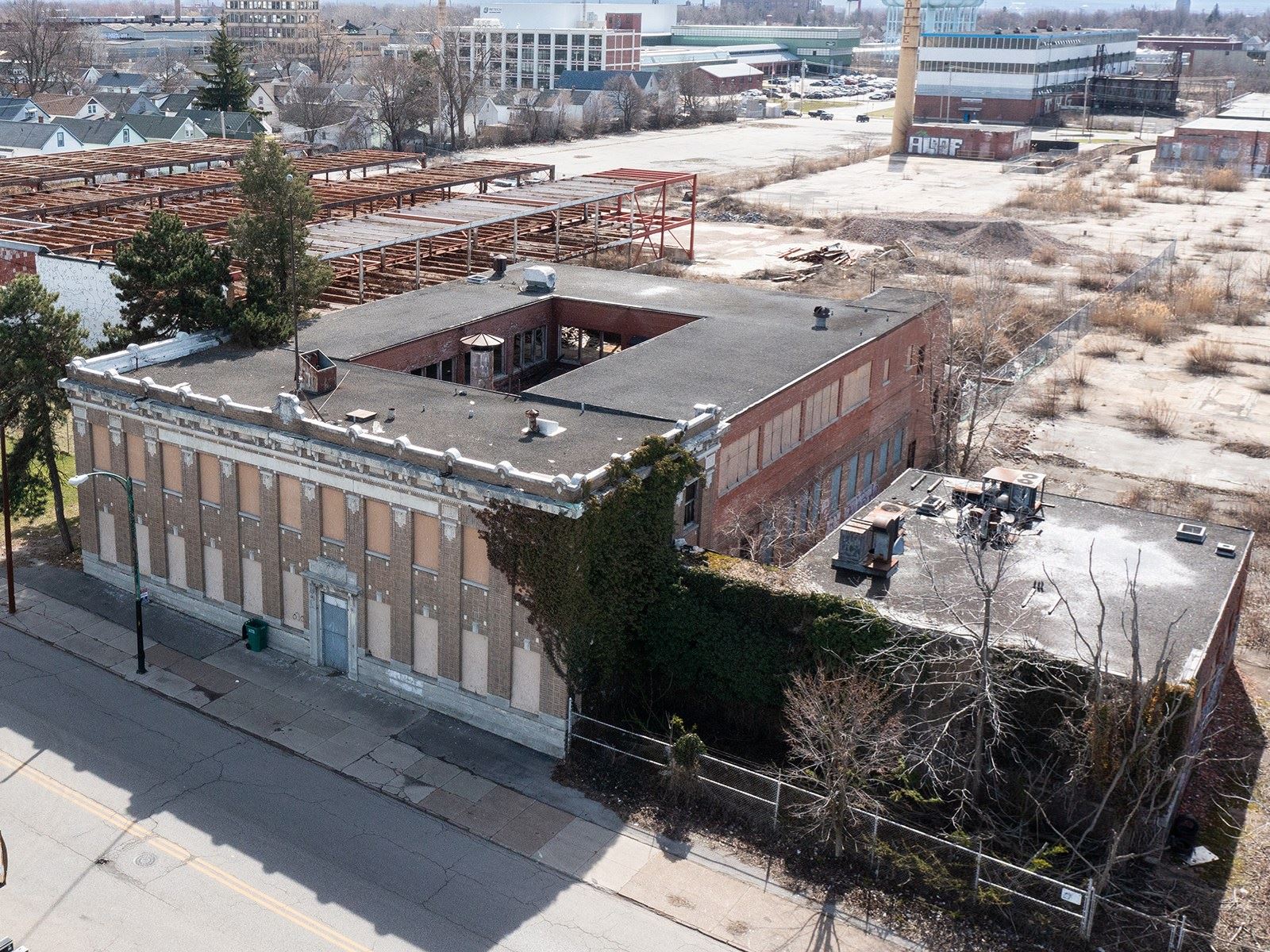 537 E Delavan_0873_1600px