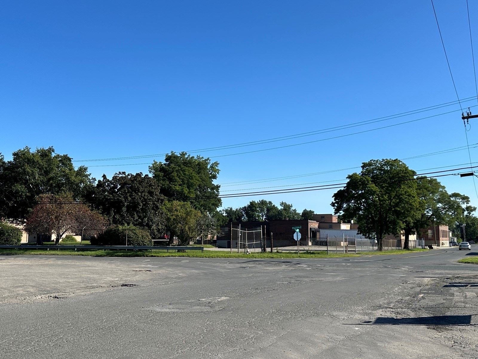 80 Progress Ave_pic 2