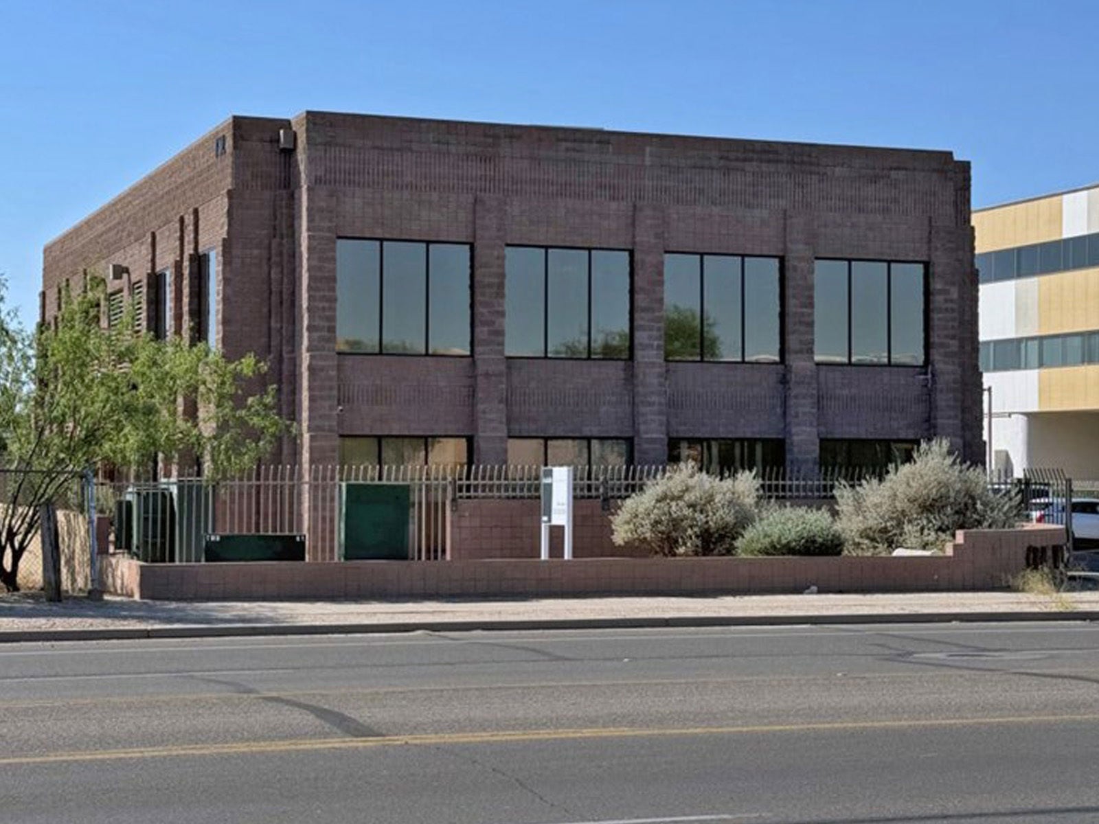 1 W Wetmore Rd - Cover