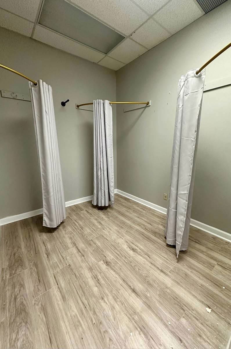 Deerfield Place Retail Space for Lease 5208 South 136th Street - Image 19