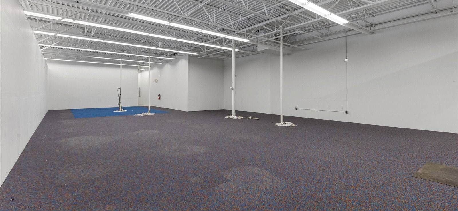 Deerfield Place Retail Space for Lease 5208 South 136th Street - Image 12