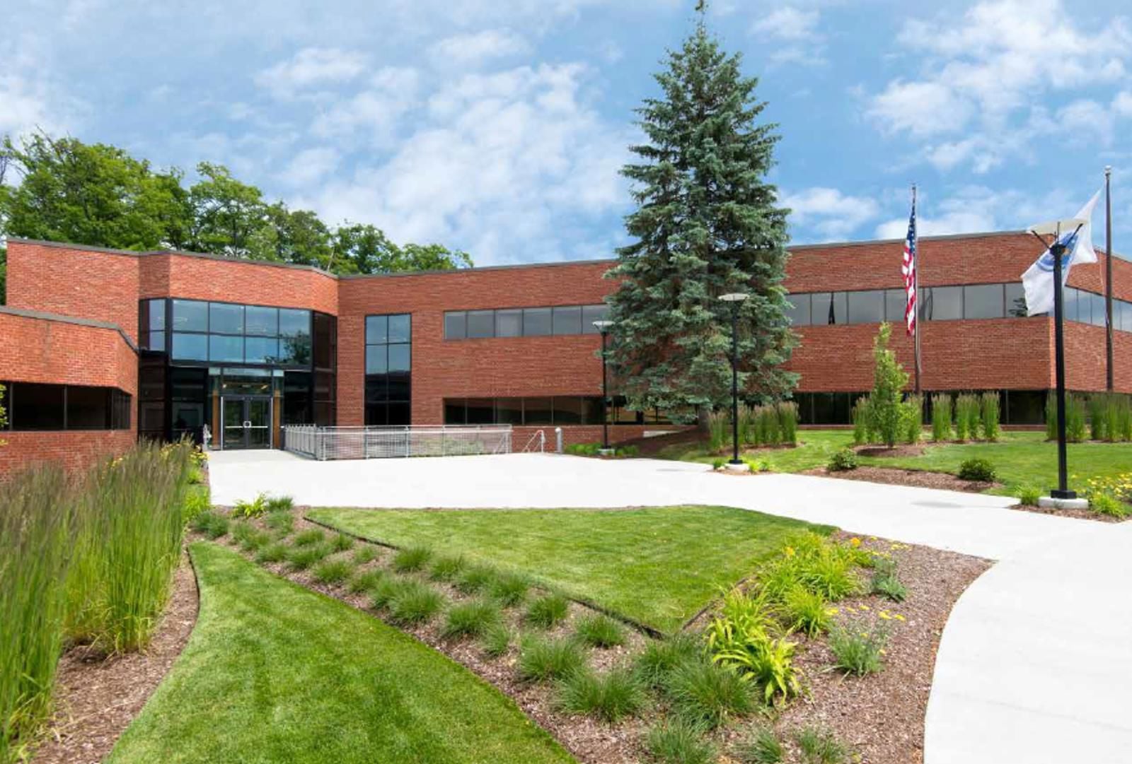 251 Locke Drive Pic.PNG