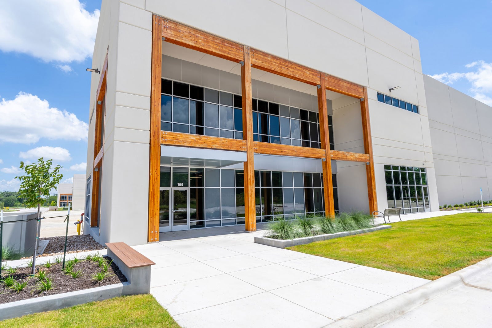 Berry Creek - Building 2 - Exterior 2