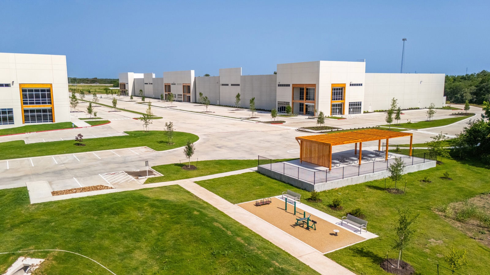 Berry Creek - Amenities - 01