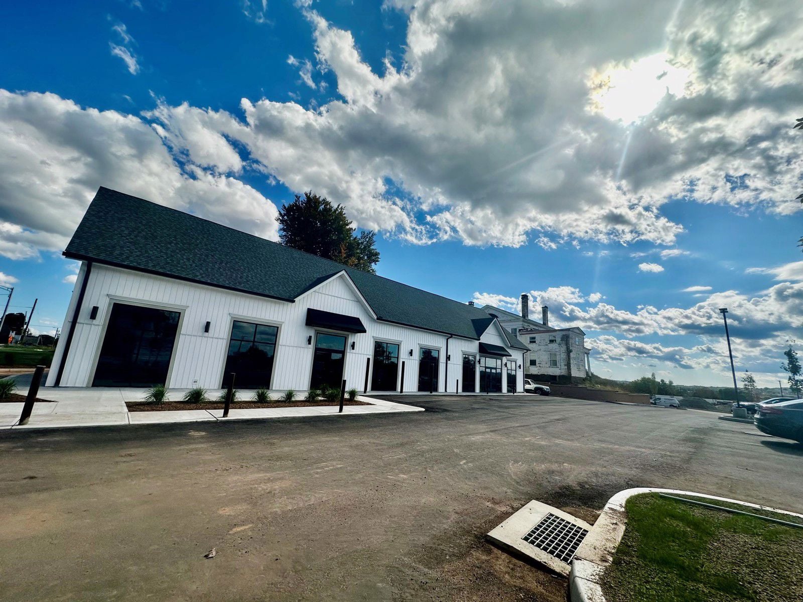 Brainerd Place_Building D_Starbucks_pic 2