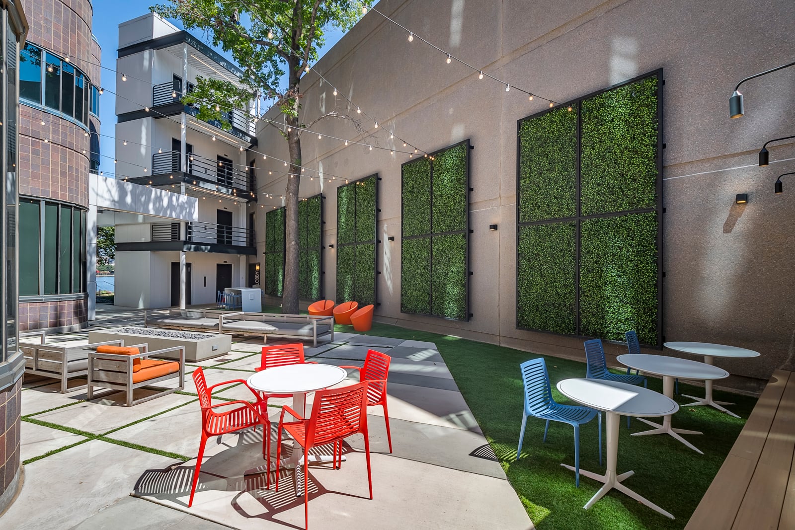 433 E Las Colinas Blvd-13.JPG