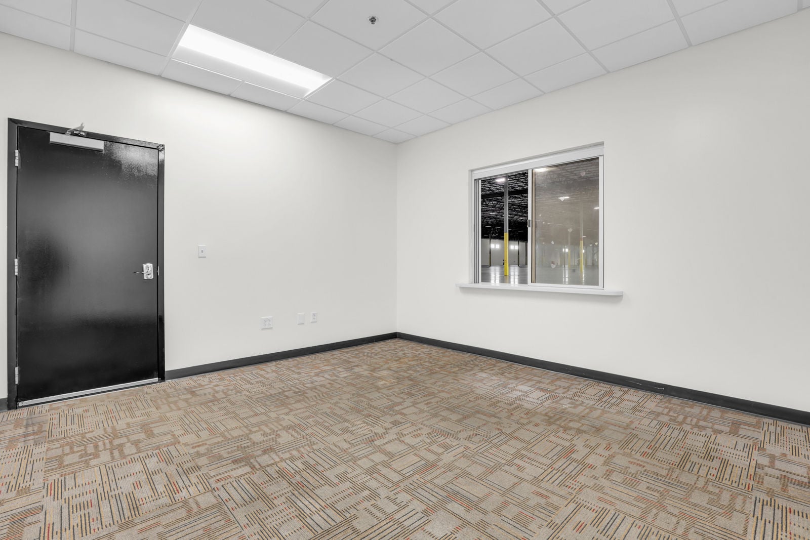 Bldg 1 1319 Dean Forest