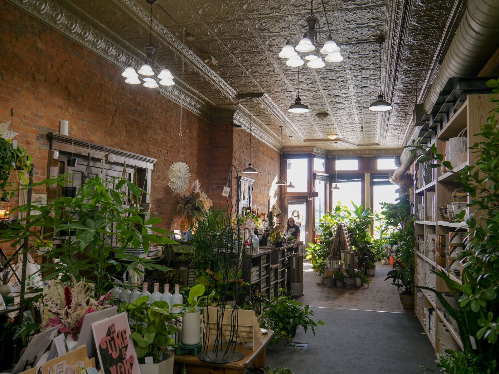 1002 E Washington - Penthouse 5