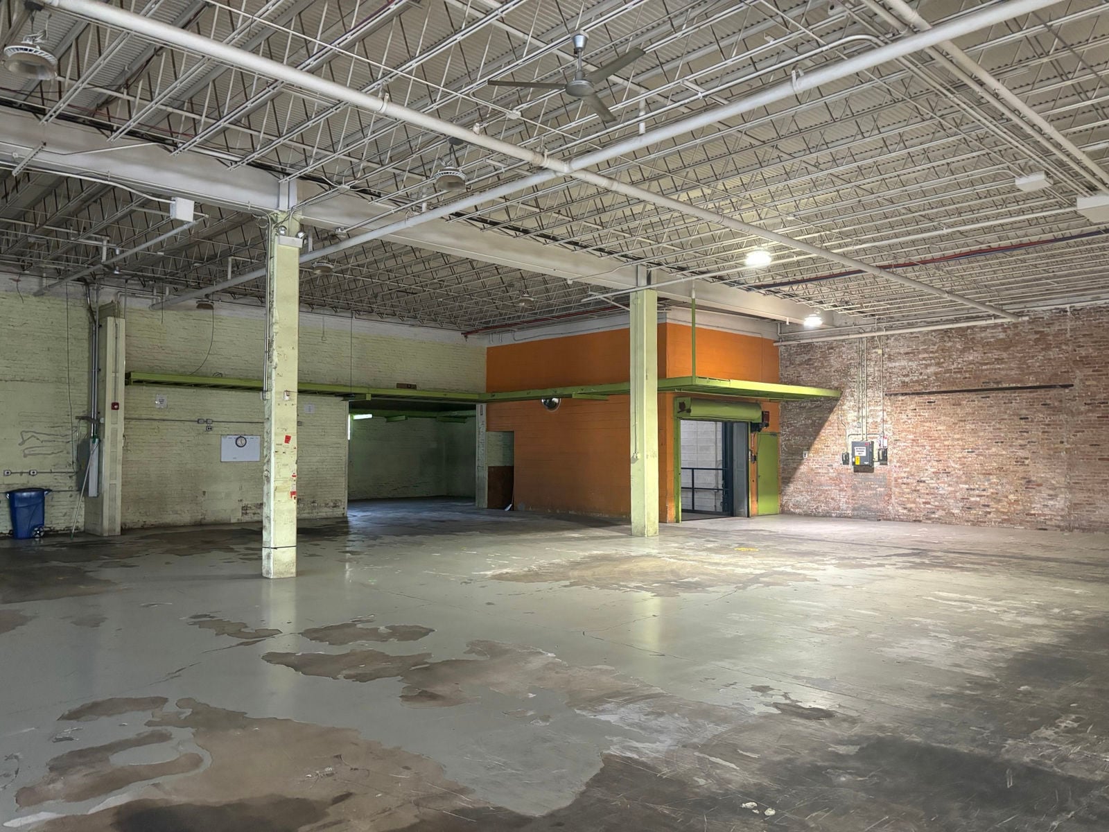 1850 West Fulton Street - Image 2