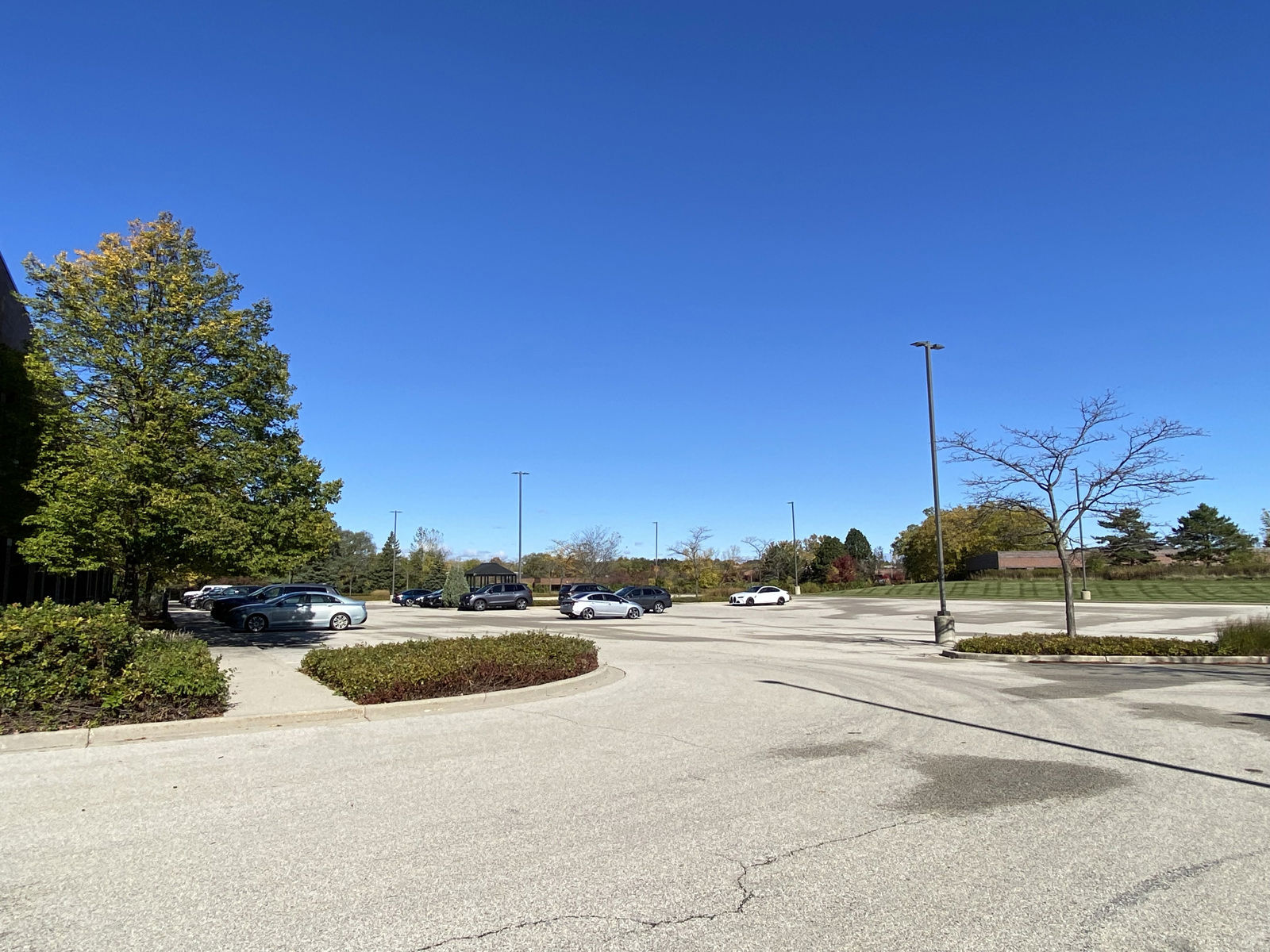 11800 W Park Place - Parking Lot