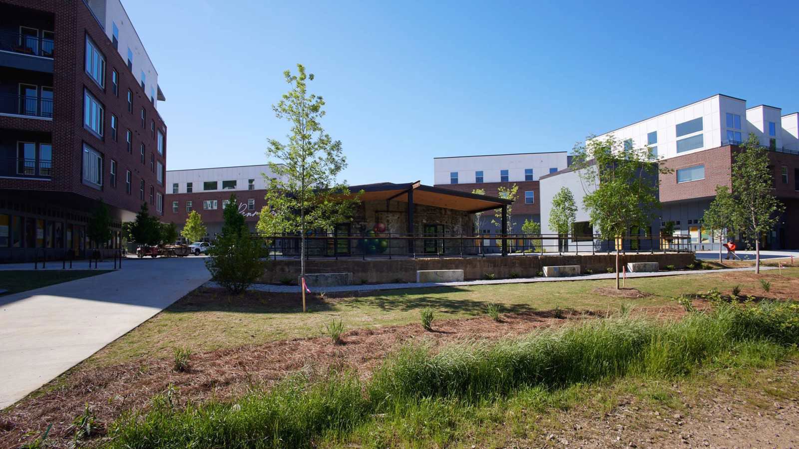 the-penman-apartments-exterior