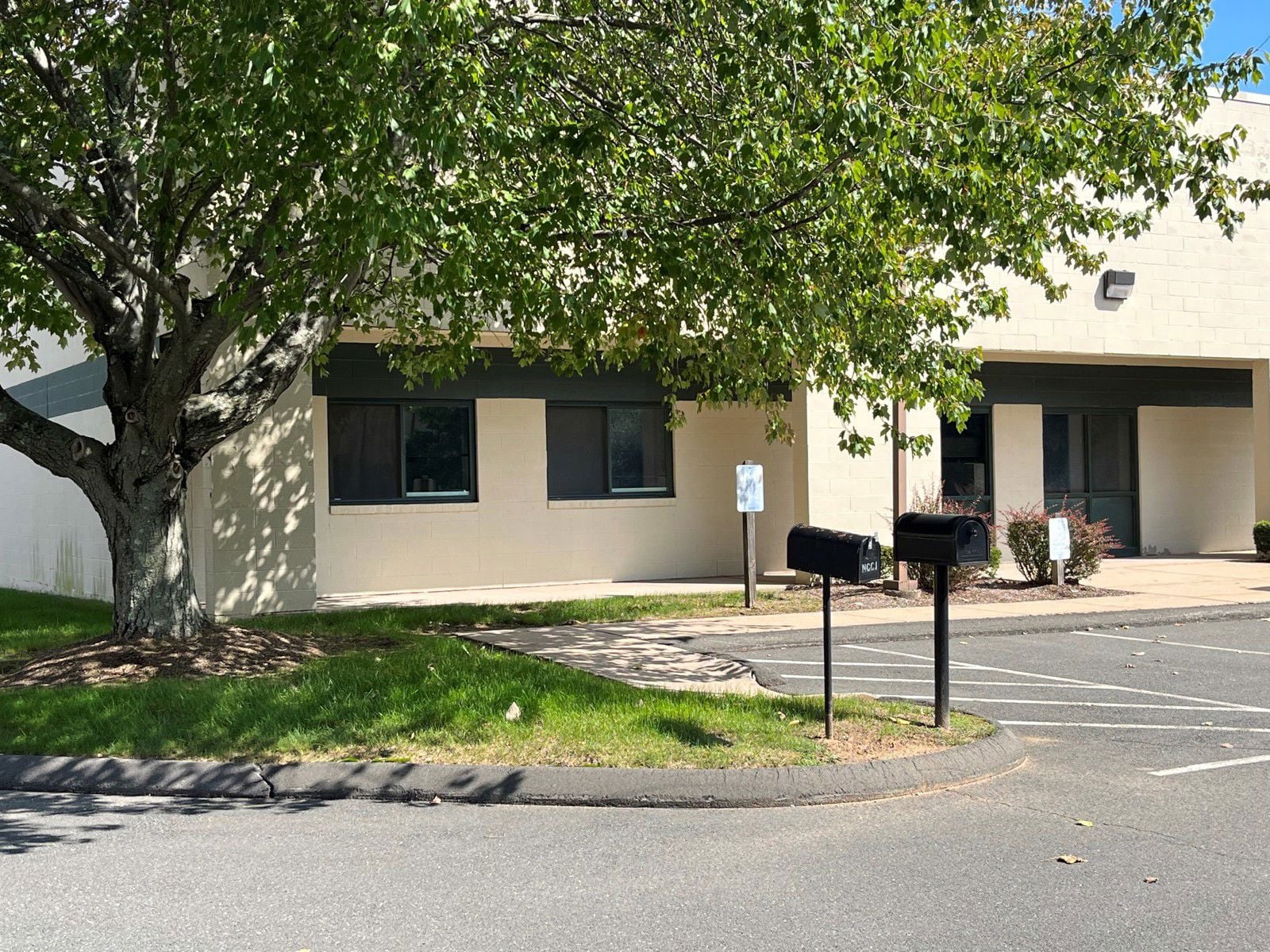 820 A Prospect Hill Rd_pic 1 - Copy