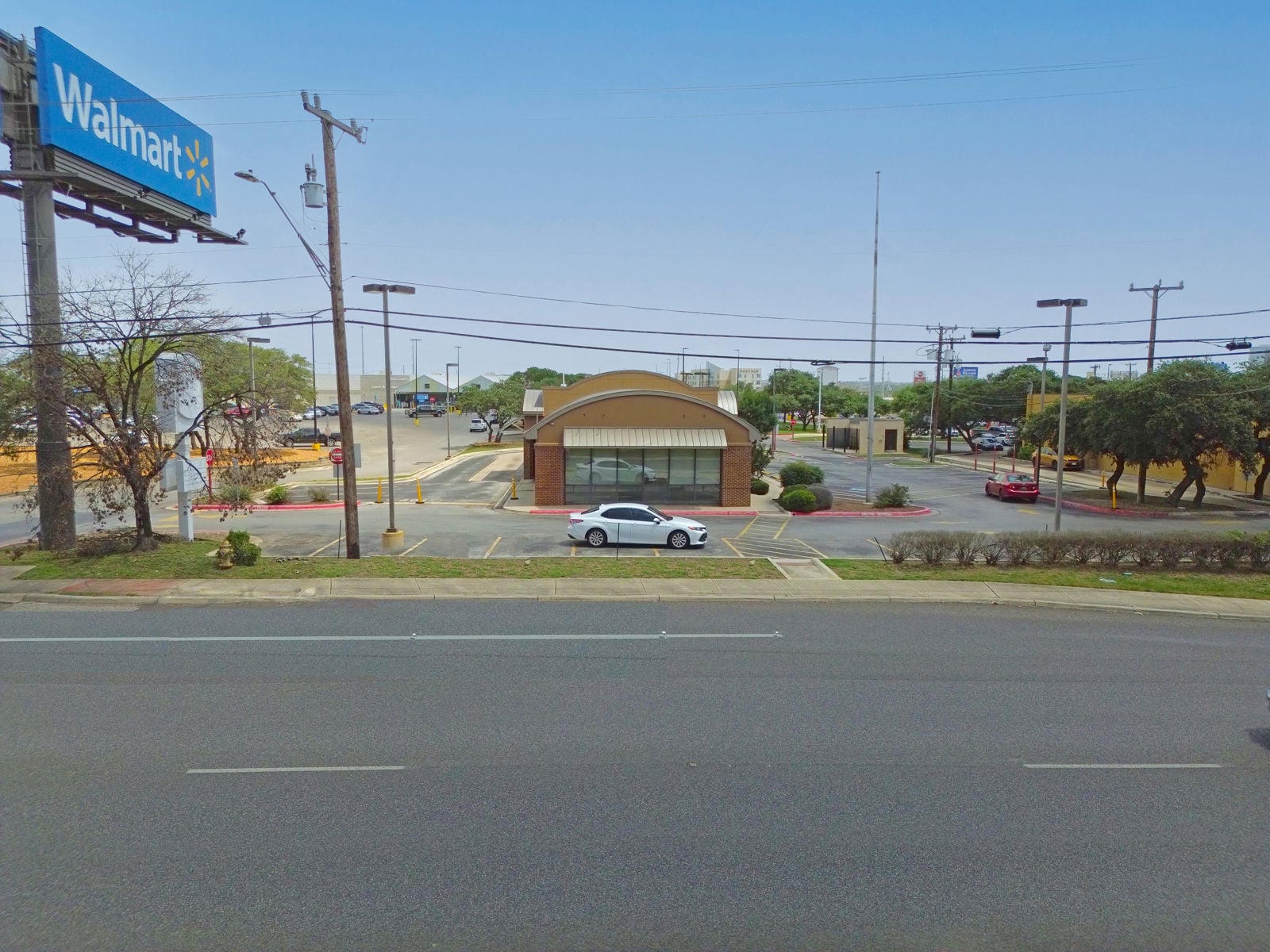 San Antonio_1555 North FM 1604 East_1