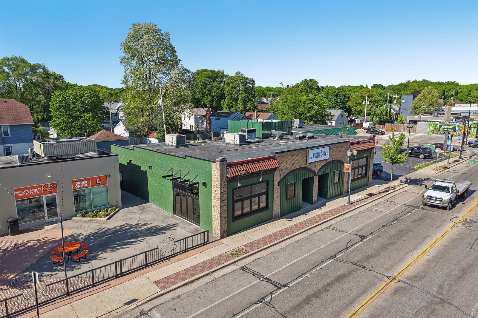 2-web-or-mls-W North Ave-S3005-002