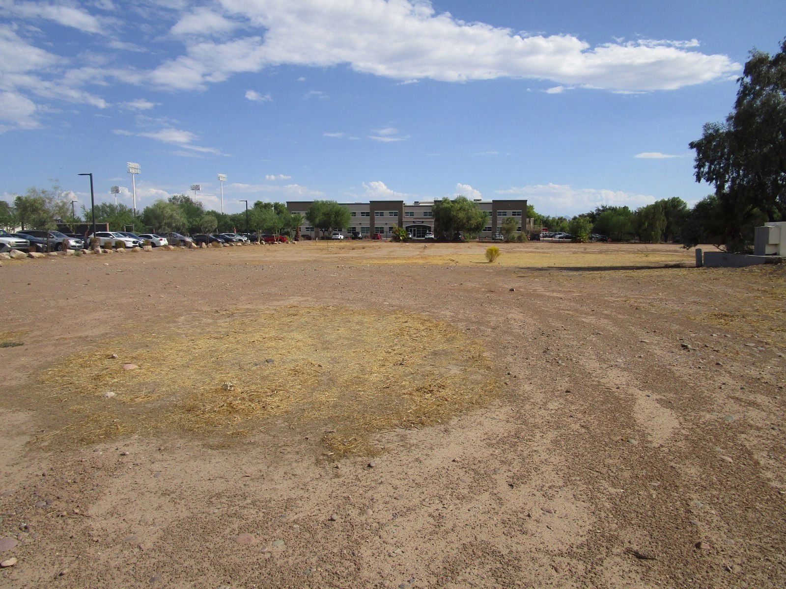 SEC IndianSchool-Maryland Photo blg.JPG