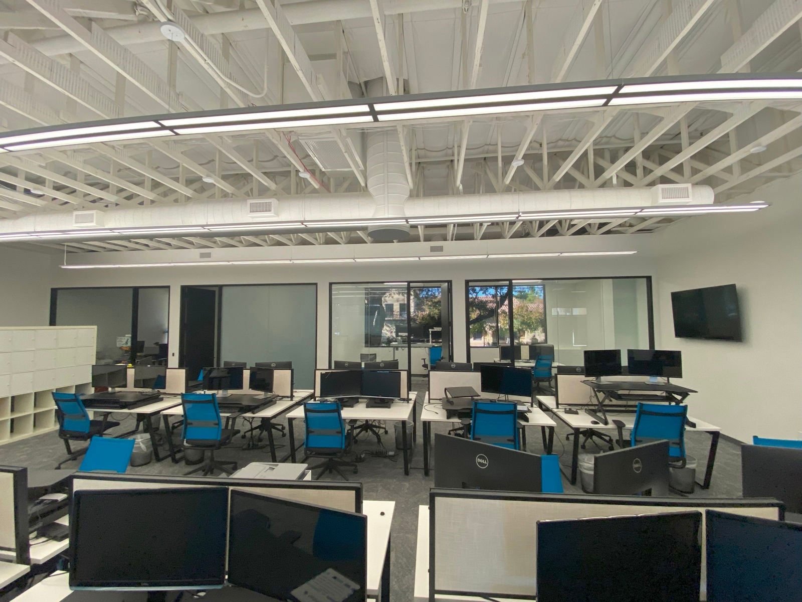 7000 E Shea Photo - Int 1