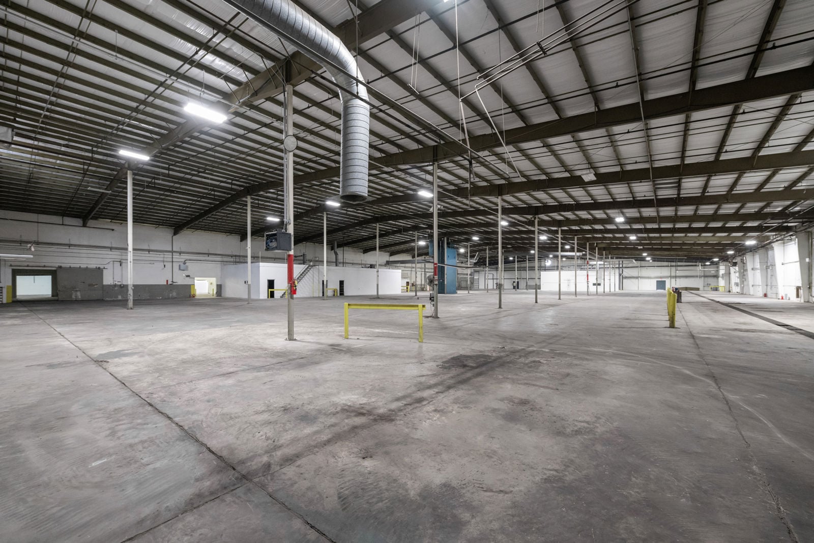 CBRE - 909 W39th Street - Interior-3539