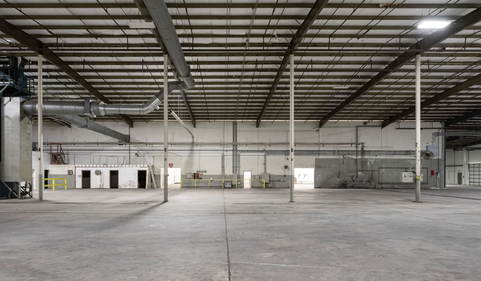 CBRE - 909 W39th Street - Interior-3541