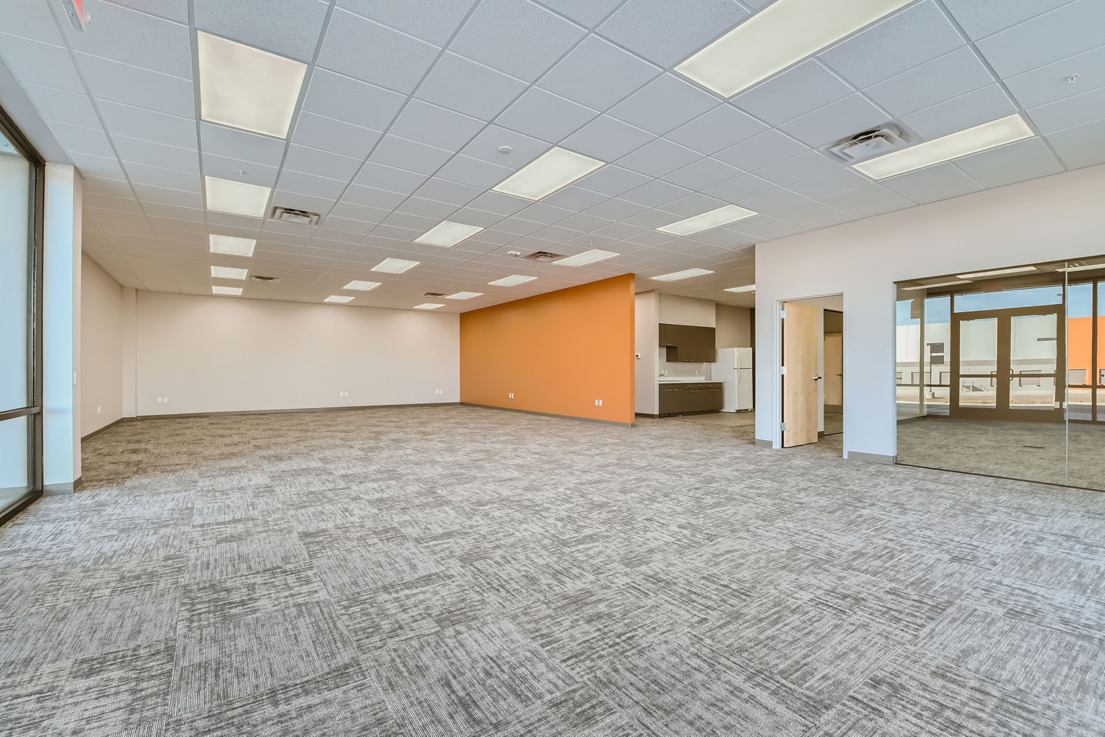 22250 E I76 Frontage Road-print-016-010-Suite-3600x2400-300dpi