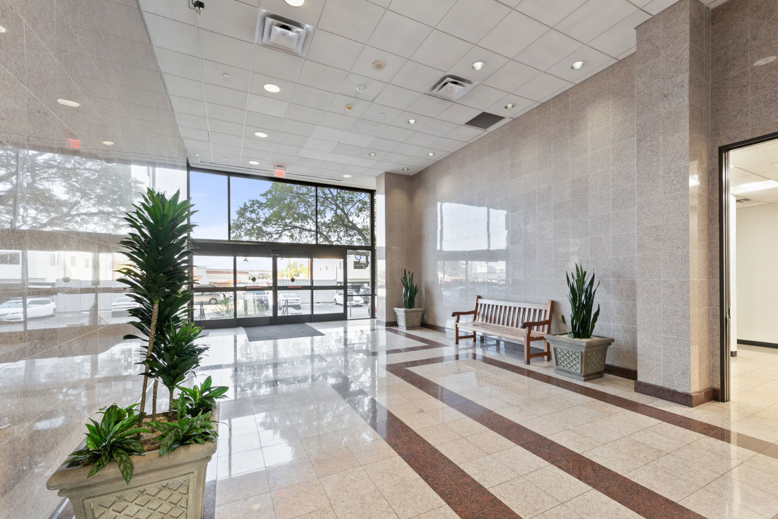 901 Northeast Interstate 410 Loop - Image 3