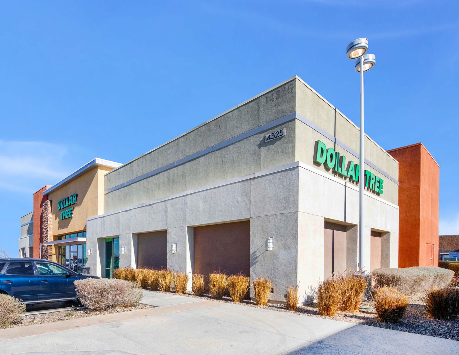 IMAGES_DollarTree_Victorville_9