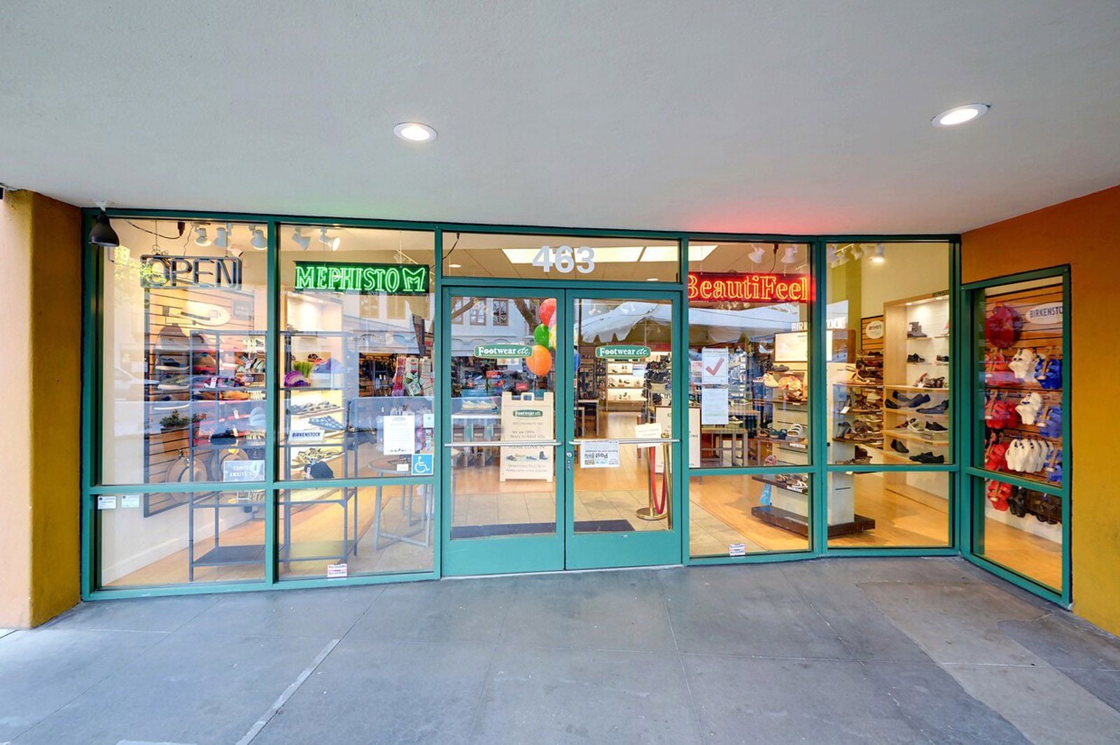 463 University Ave, Palo Alto