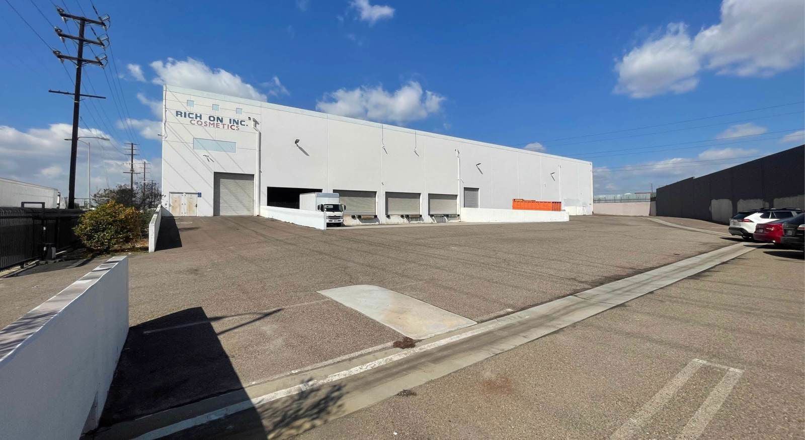 3051 E Washington_AIR Photo