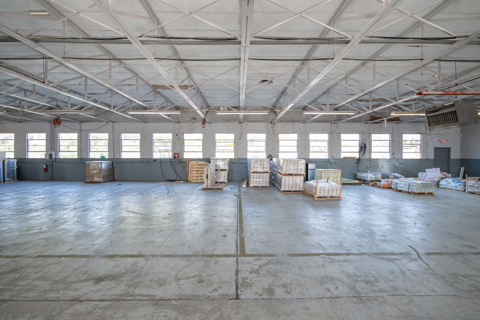 CBRE - 3261 Philips - Interior-7771