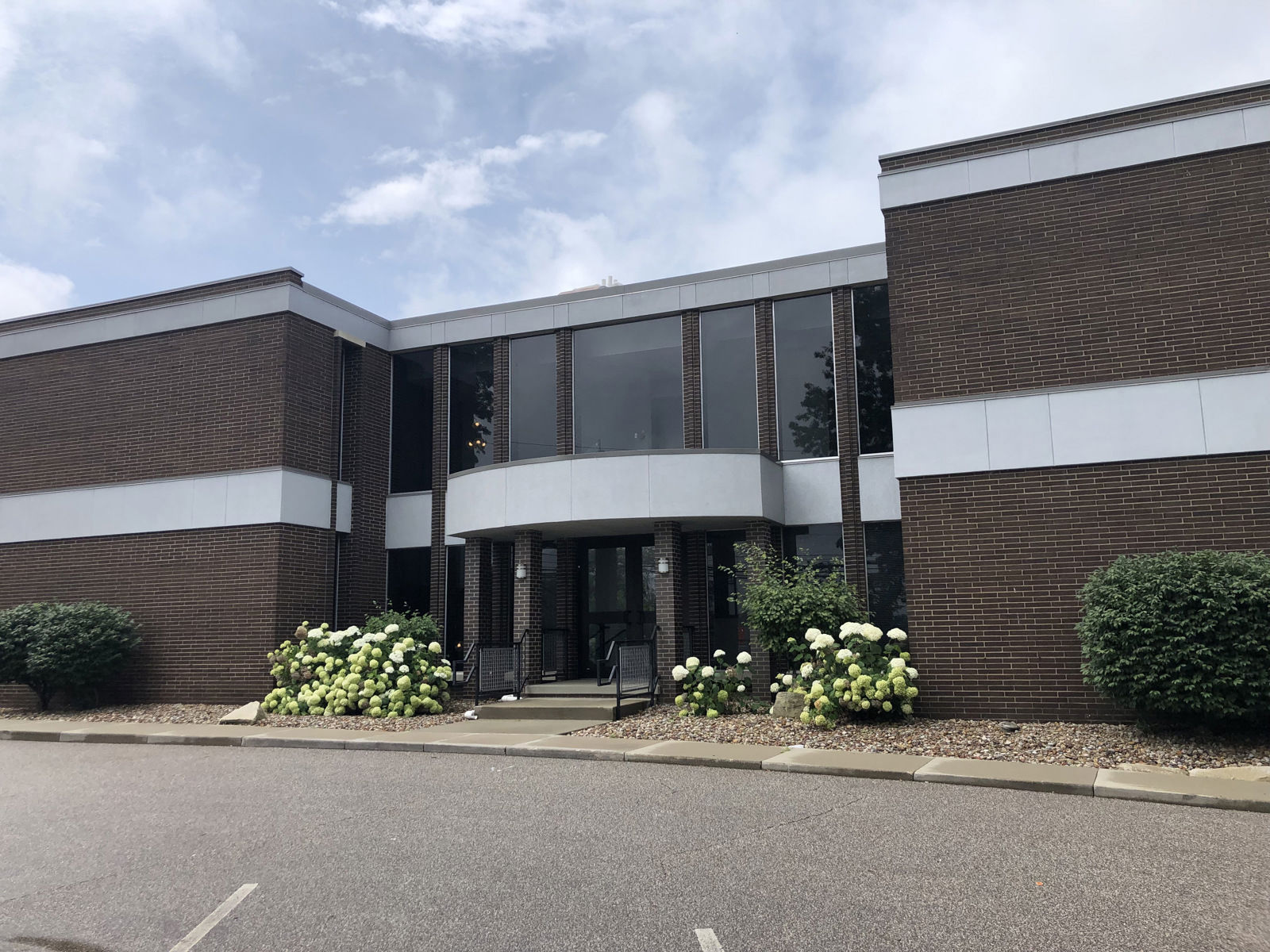 66 South Miller Road - Image 1