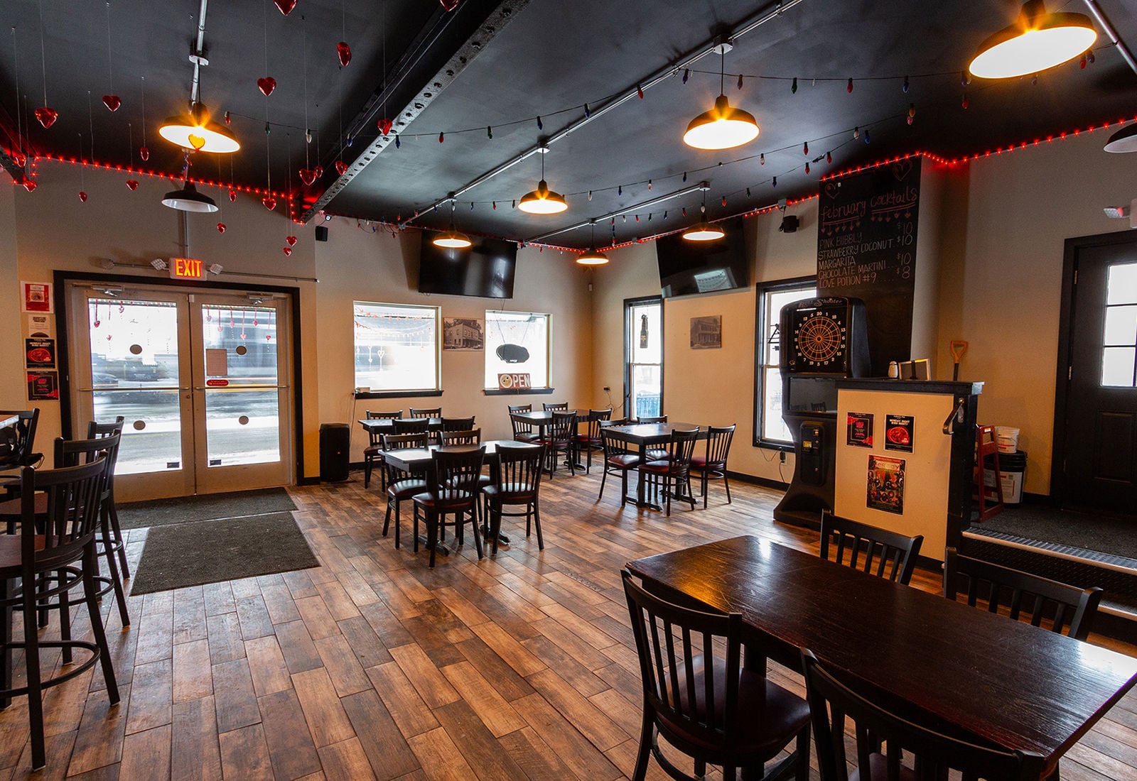 8735 Buffalo Avenue_8100web