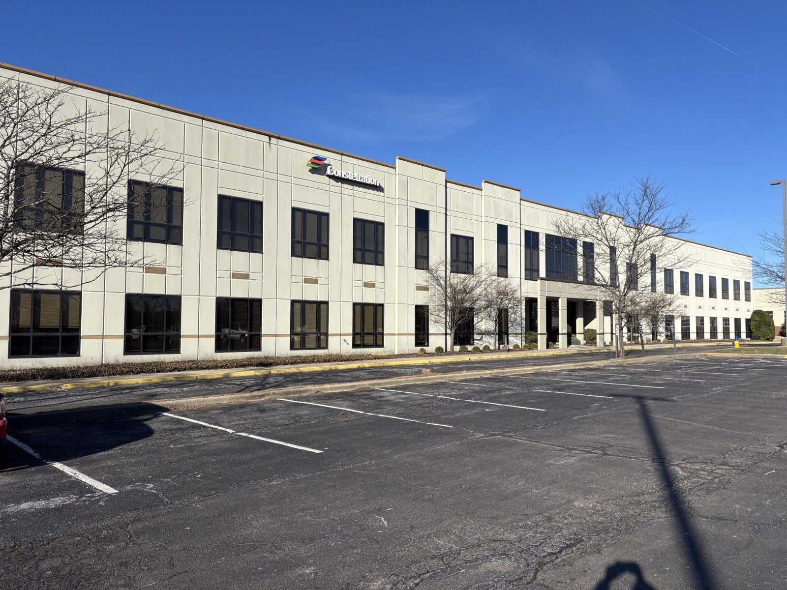 9400 Bunsen - Exterior