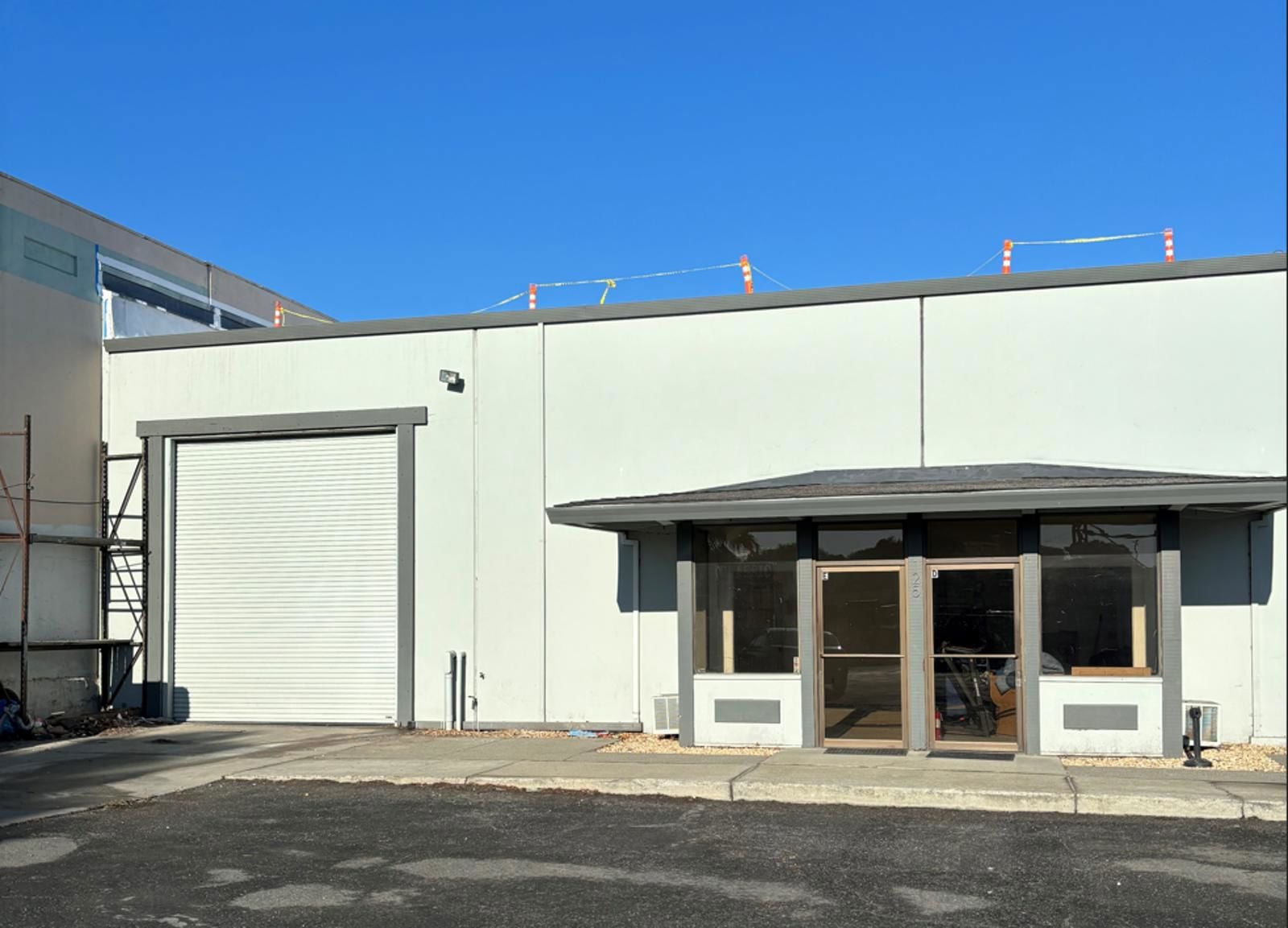 Grobric Pic 1 Cropped.PNG