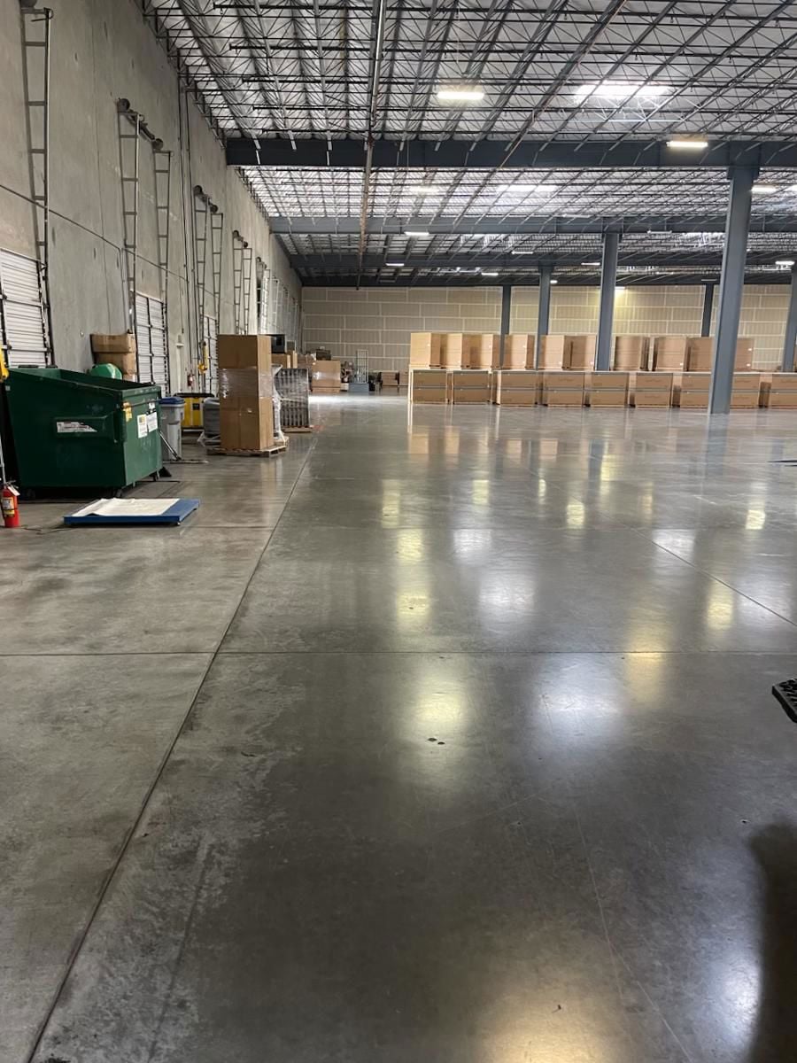 680 N. Pioneer Avenue  680 North Pioneer Avenue - Image 5