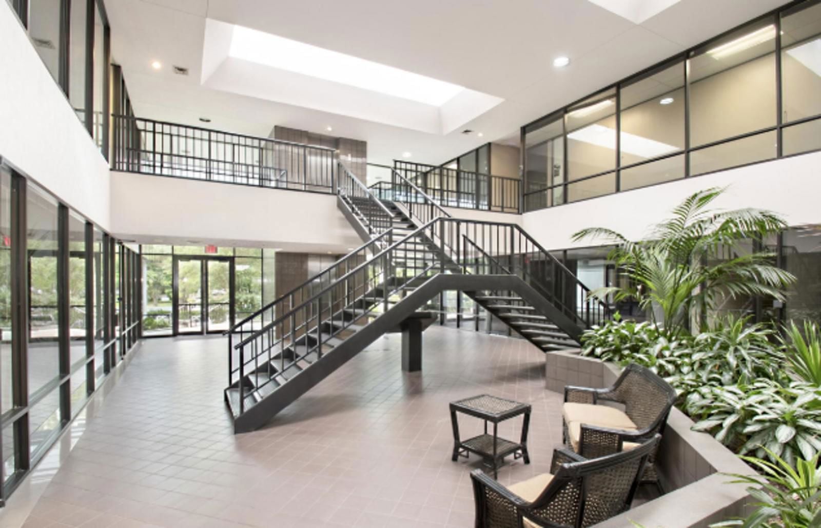 9111 Jollyville Rd - Oakpointe Office Bldg Lobby 