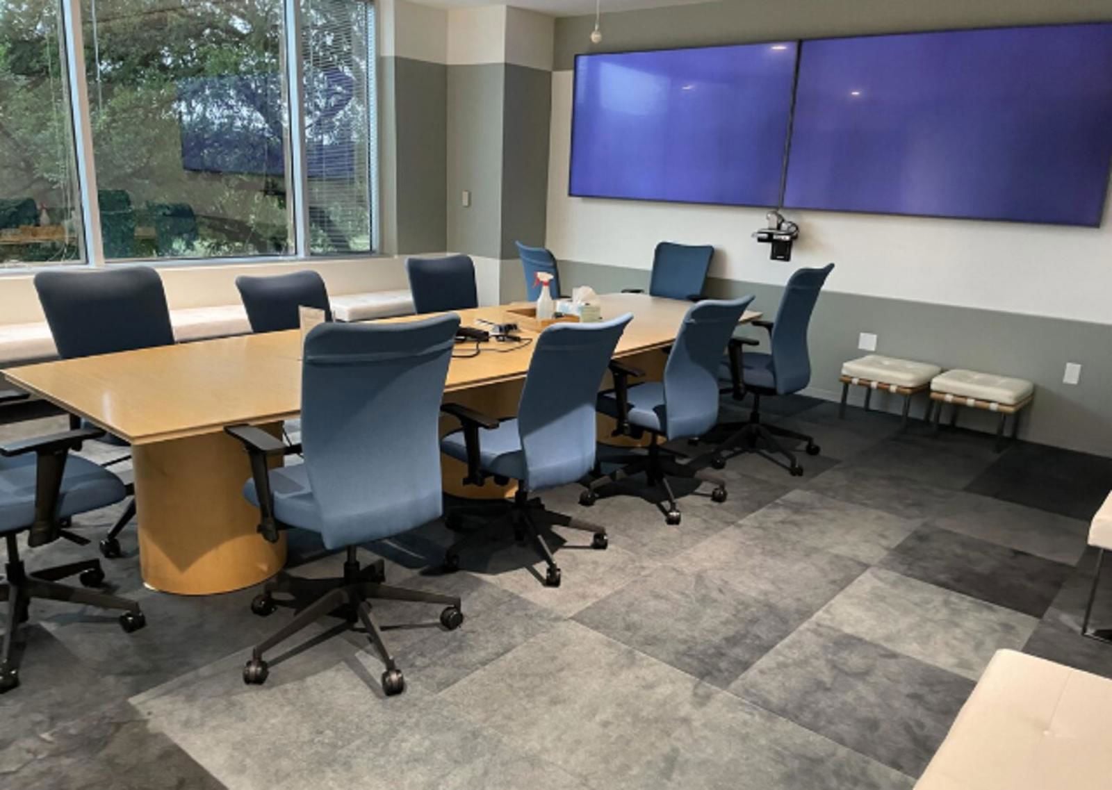 Barton Creek Plaza II meeting room