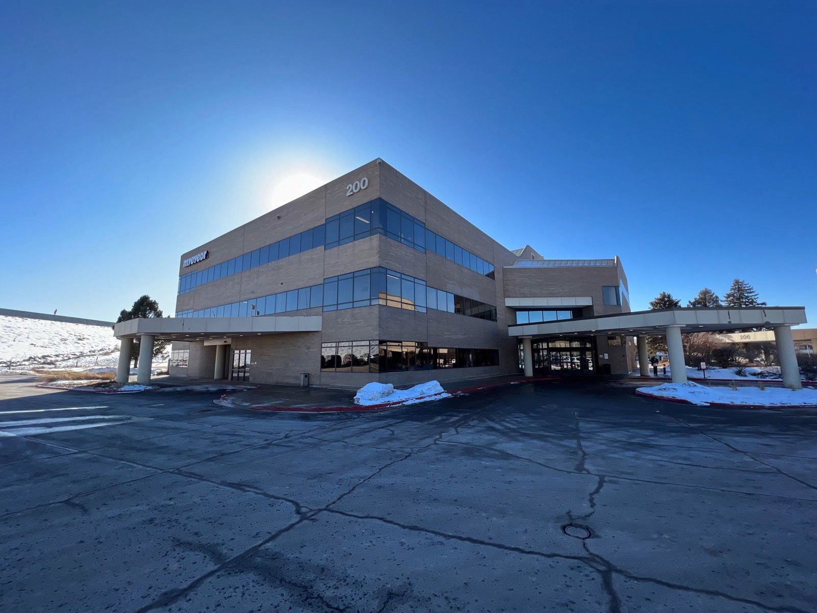 200 Building exterior (3)