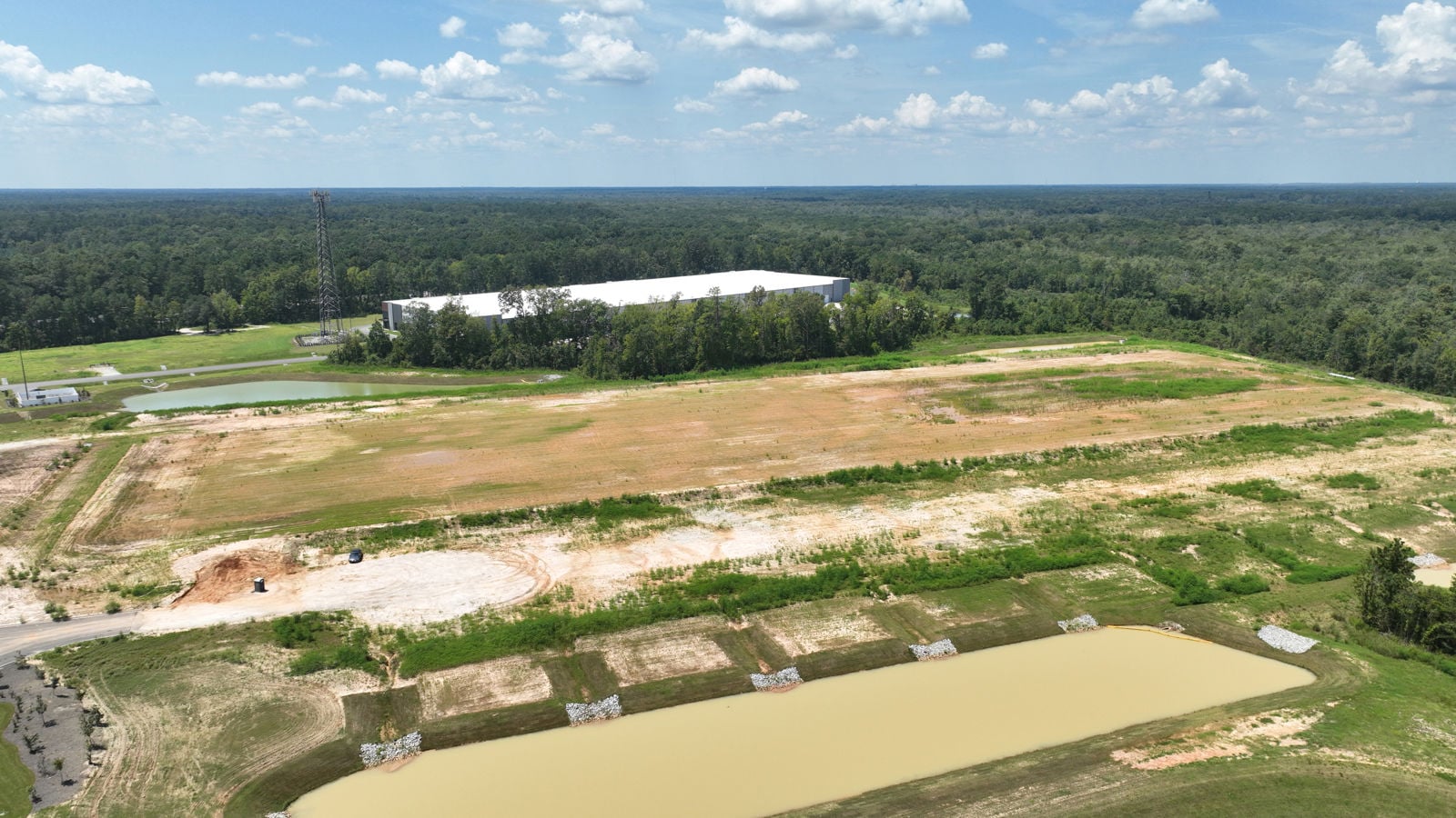 dji_fly_20240815_130844_603_1723803977652_photo