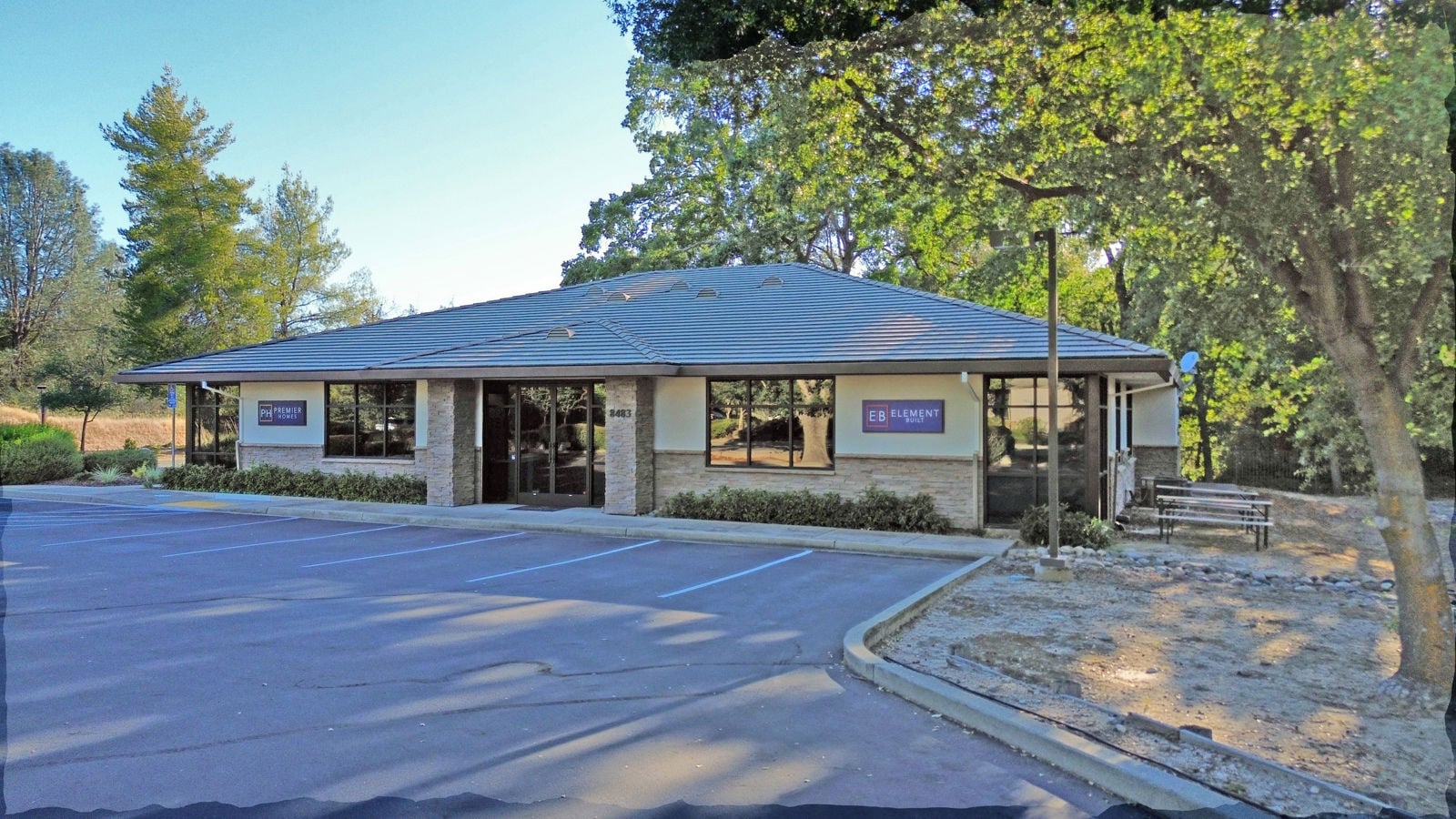 dji_fly_20240702_183220_97_1719970360887_PS shadow tool