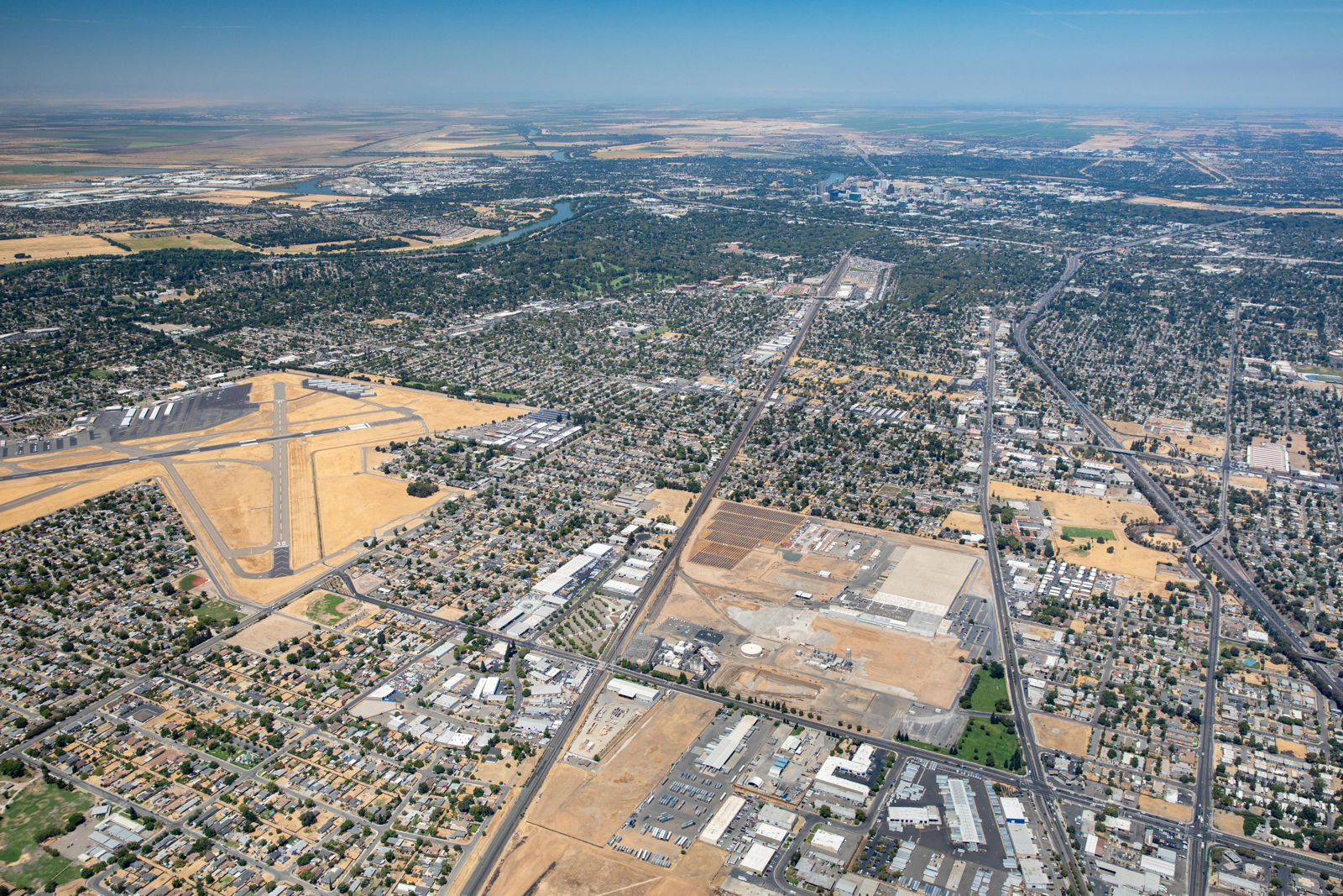 6200 Franklin Boulevard - Image 4