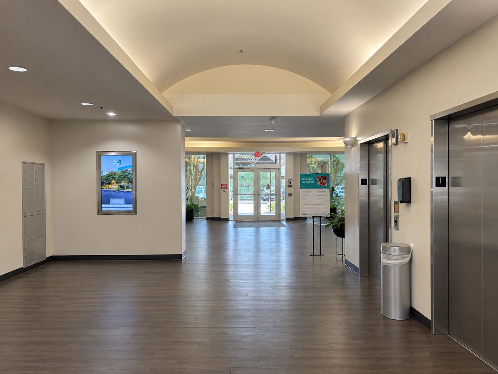 Lobby (3)