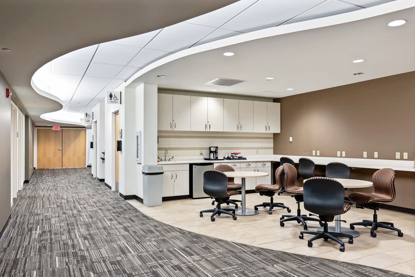 12837FlushingMeadowsDr-45