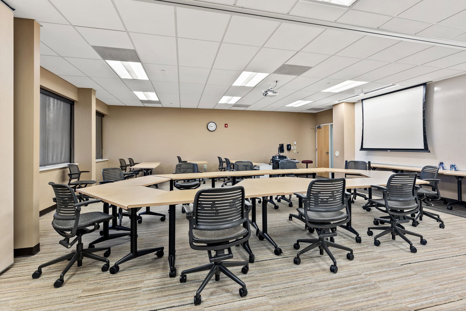 12837FlushingMeadowsDr-48