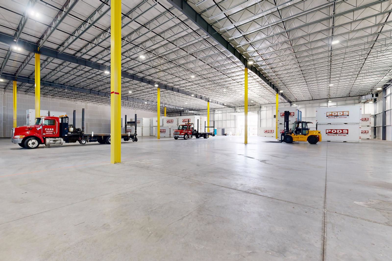 4302-W-89th-St-suite-100-Davenport-04012025_051037