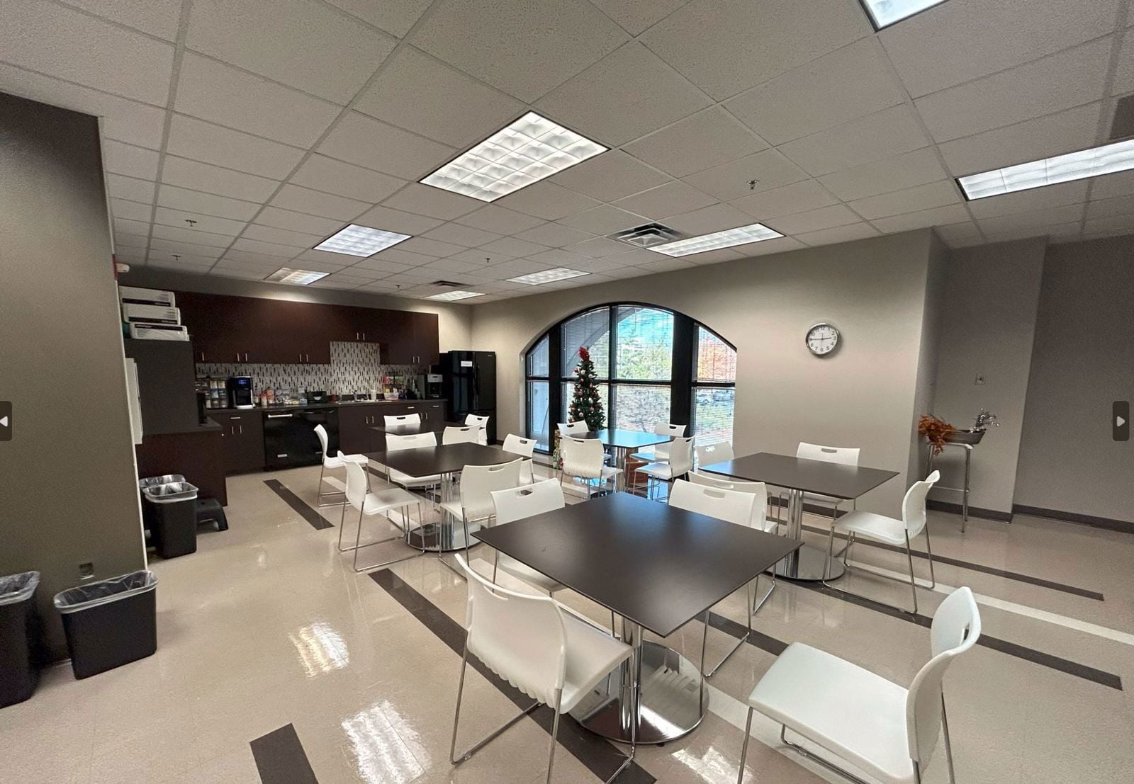 Lunchroom.JPG